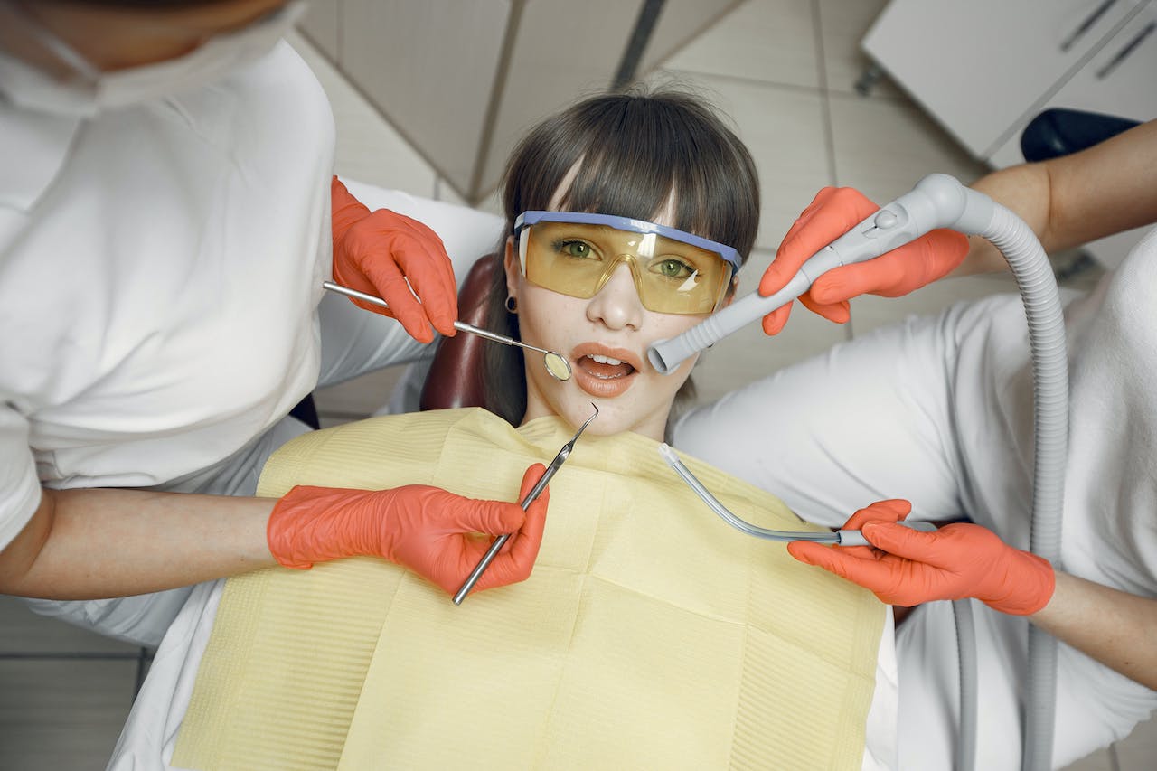 The Ultimate Guide to Finding the Right Dentist for You