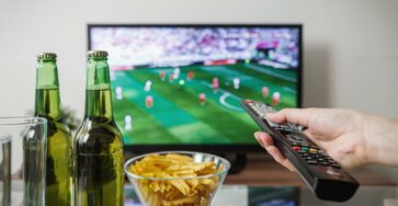 Top Tips for Hosting an Unforgettable Game Day Gathering